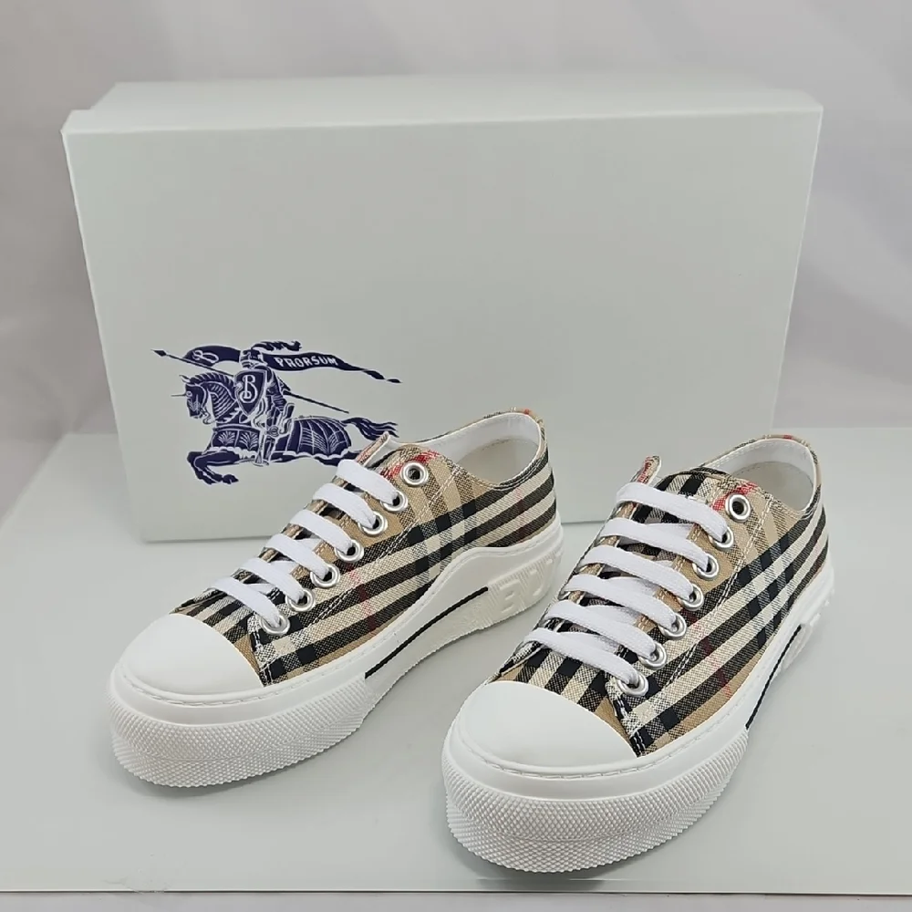 NEW! Burberry Jack Vintage Check Platform Low Top Sneakers Size 5.5 - Picture 4 of 16